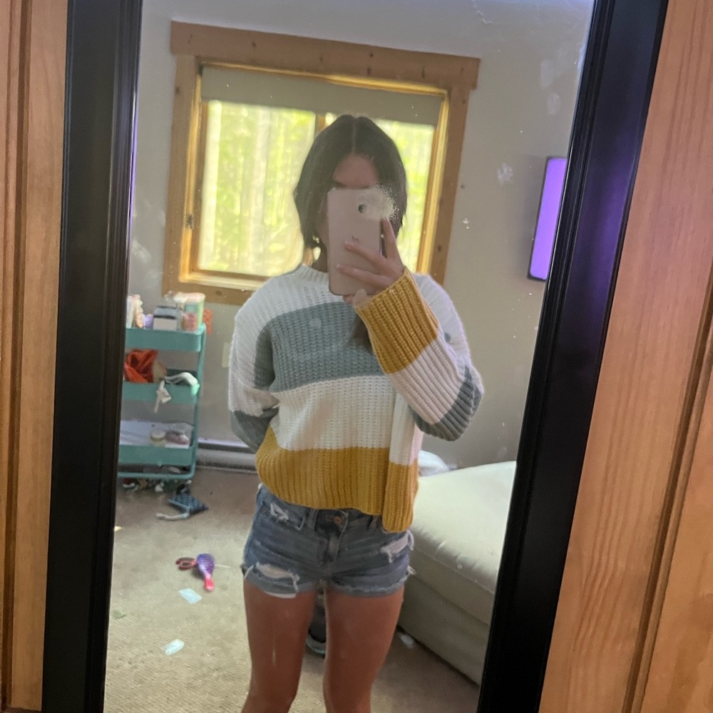 Sweater!! - Picture 3 of 3